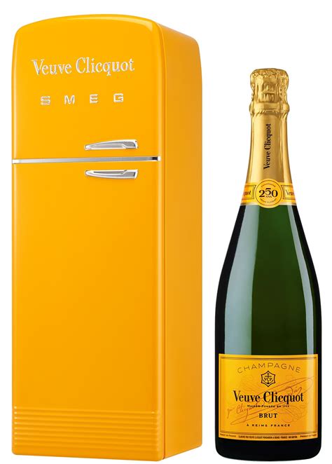 veuve clicquot brut yellow label metal fridge box|Veuve Clicquot Brut Yellow Label Champagne with Fridge Box.